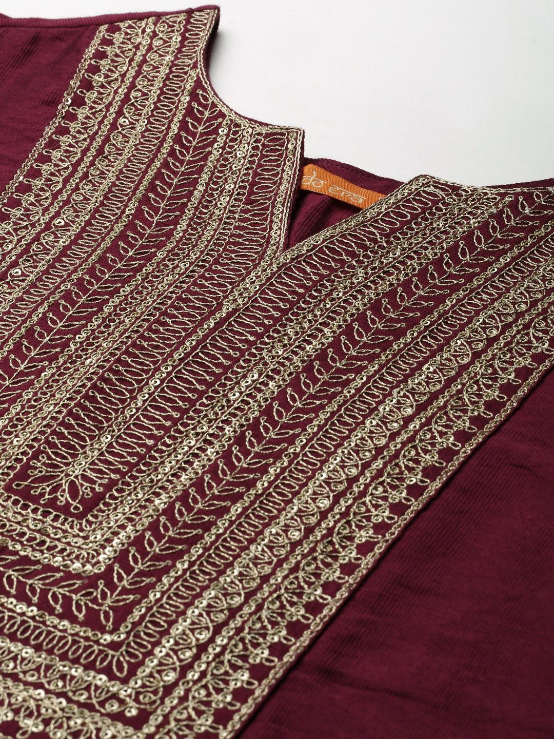 Burgundy & Gold Striped Yoke Thread Work Liva Straight Kurta Trousers & Dupatta