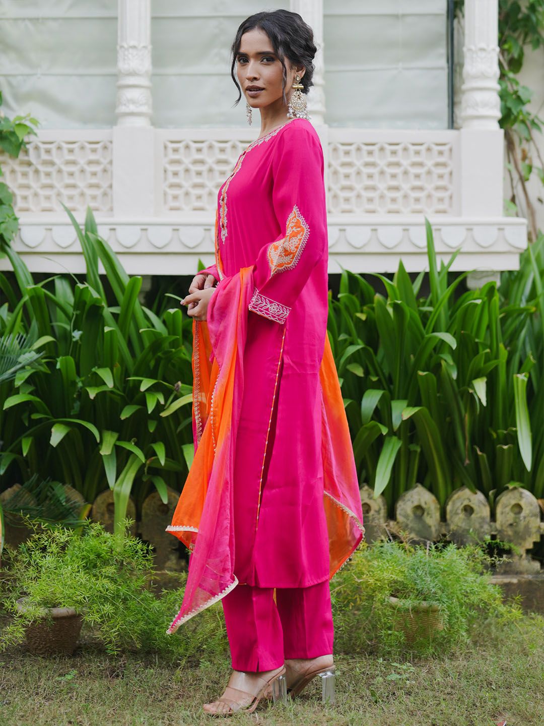 Women Ethnic Motifs Embroidered Regular Kurta with Trousers & With Dupatta