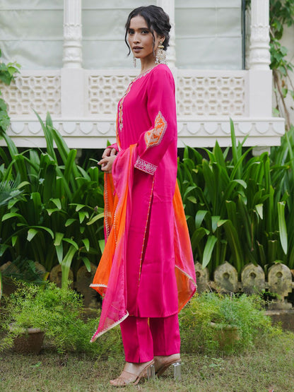 Women Ethnic Motifs Embroidered Regular Kurta with Trousers & With Dupatta