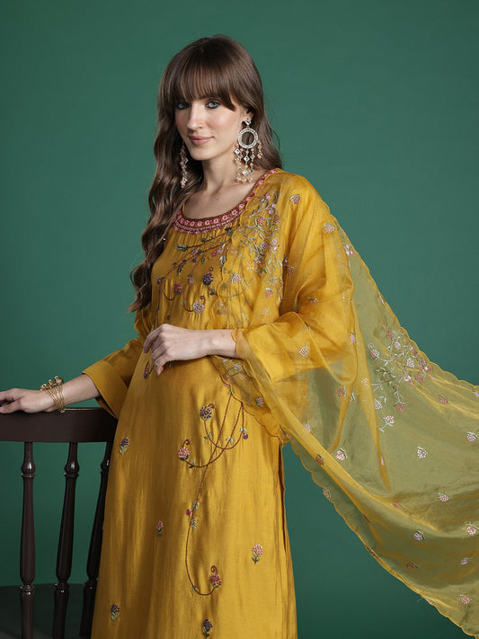 Floral Embroidered Thread Work Kurta with Trousers & With Dupatta