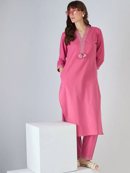 Women Dyed Regular Thread Work Kurta with Trousers