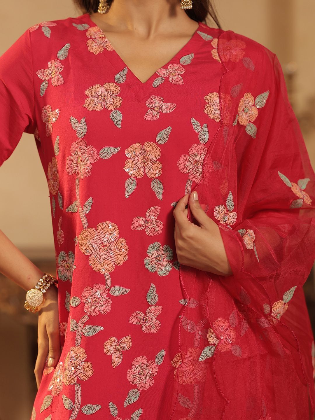 Women Floral Embroidered Regular Sequinned Kurta with Trousers & With Dupatta