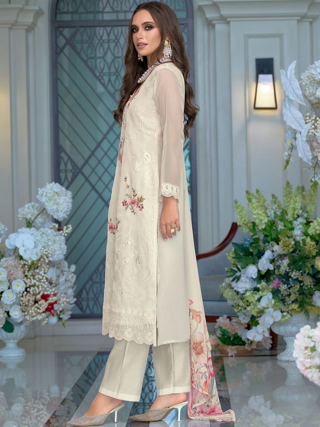 Floral Embroidered Thread Work Kurta With Trousers & Dupatta