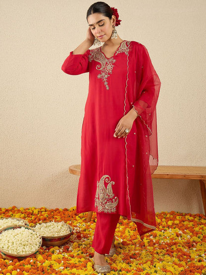 Paisley Embroidered Sequinned Liva Straight Kurta With Trousers & Dupatta