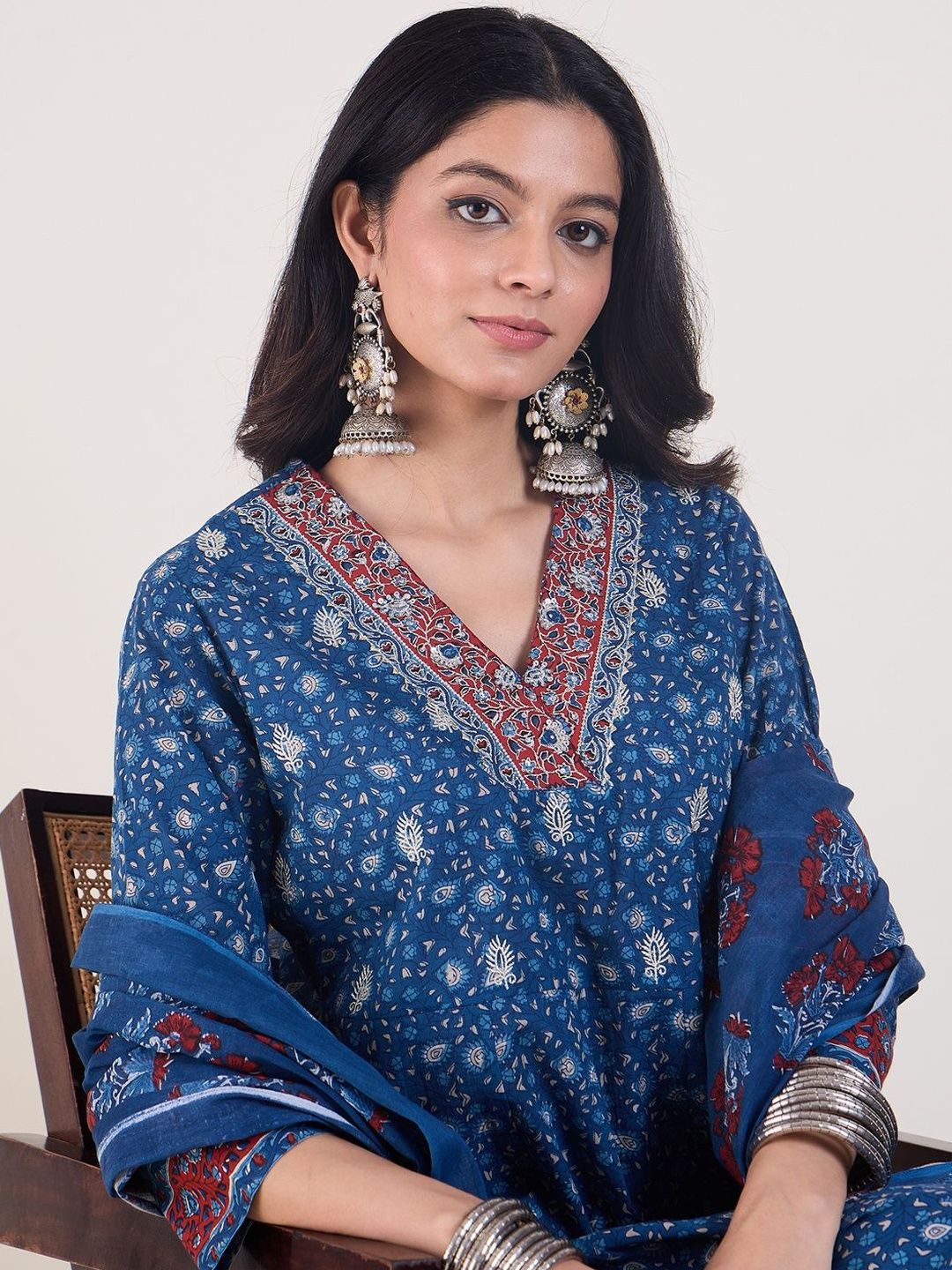 Ethnic Motifs Printed Panelled Pure Cotton Kurta With Trousers & Dupatta