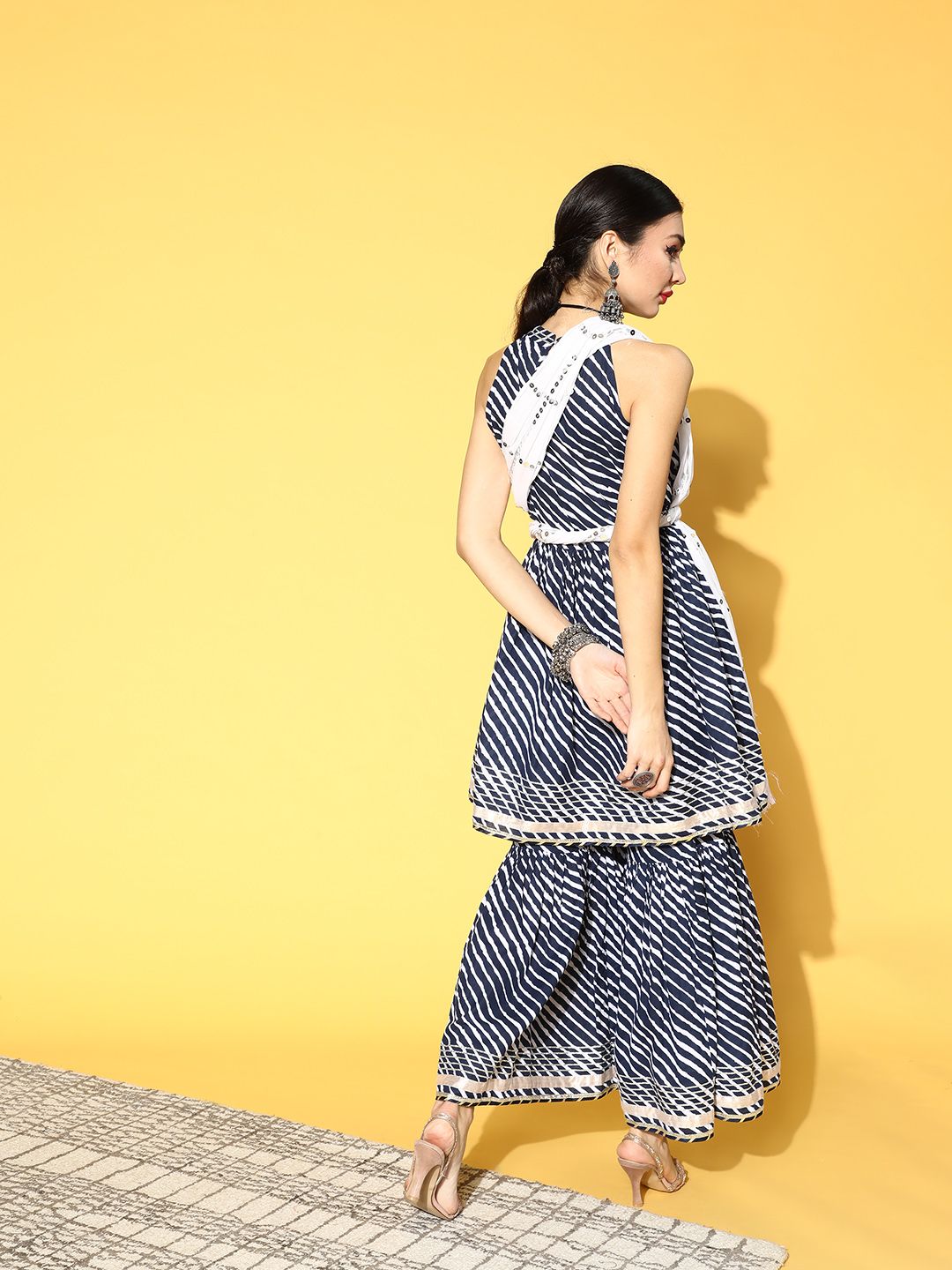 Dhiyona VA Women'sLeheriya Cotton Blend Short Kurti with Sharara