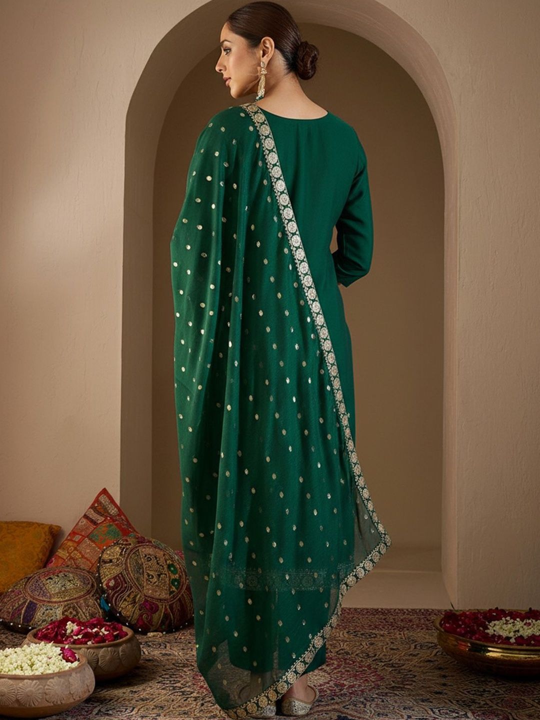Ethnic Motifs Embroidered Straight Thread Work Kurta With Trousers & Dupatta
