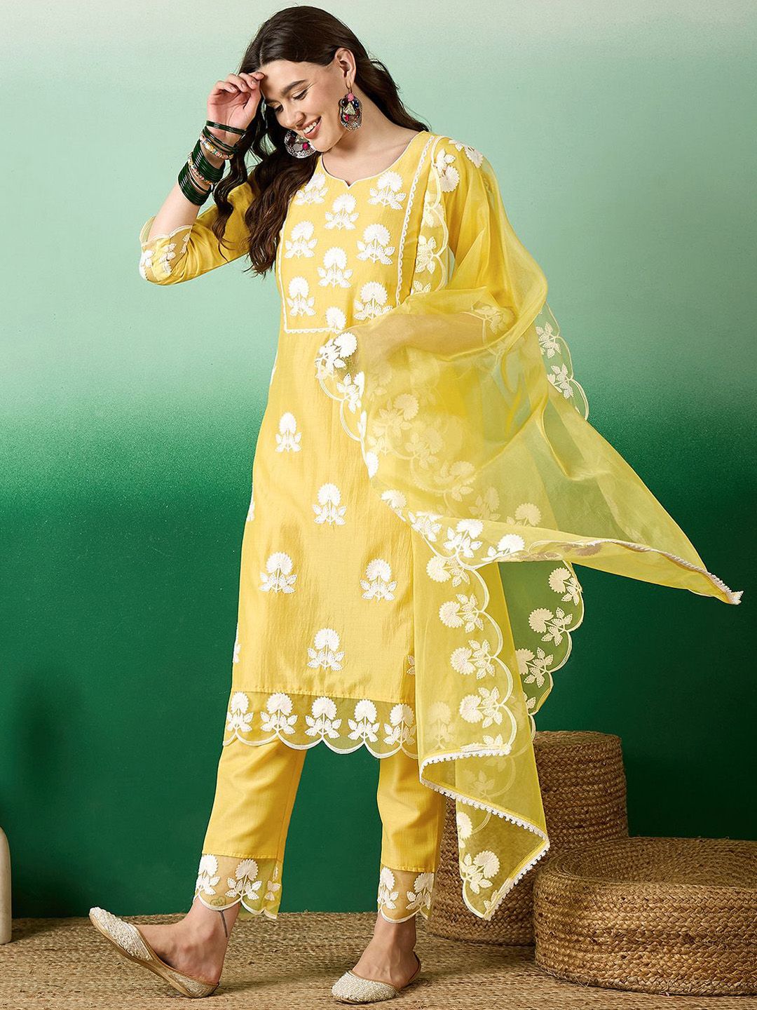 Dhiyona SN Women's Embroidered Straight Kurta With Trouser & Dupatta