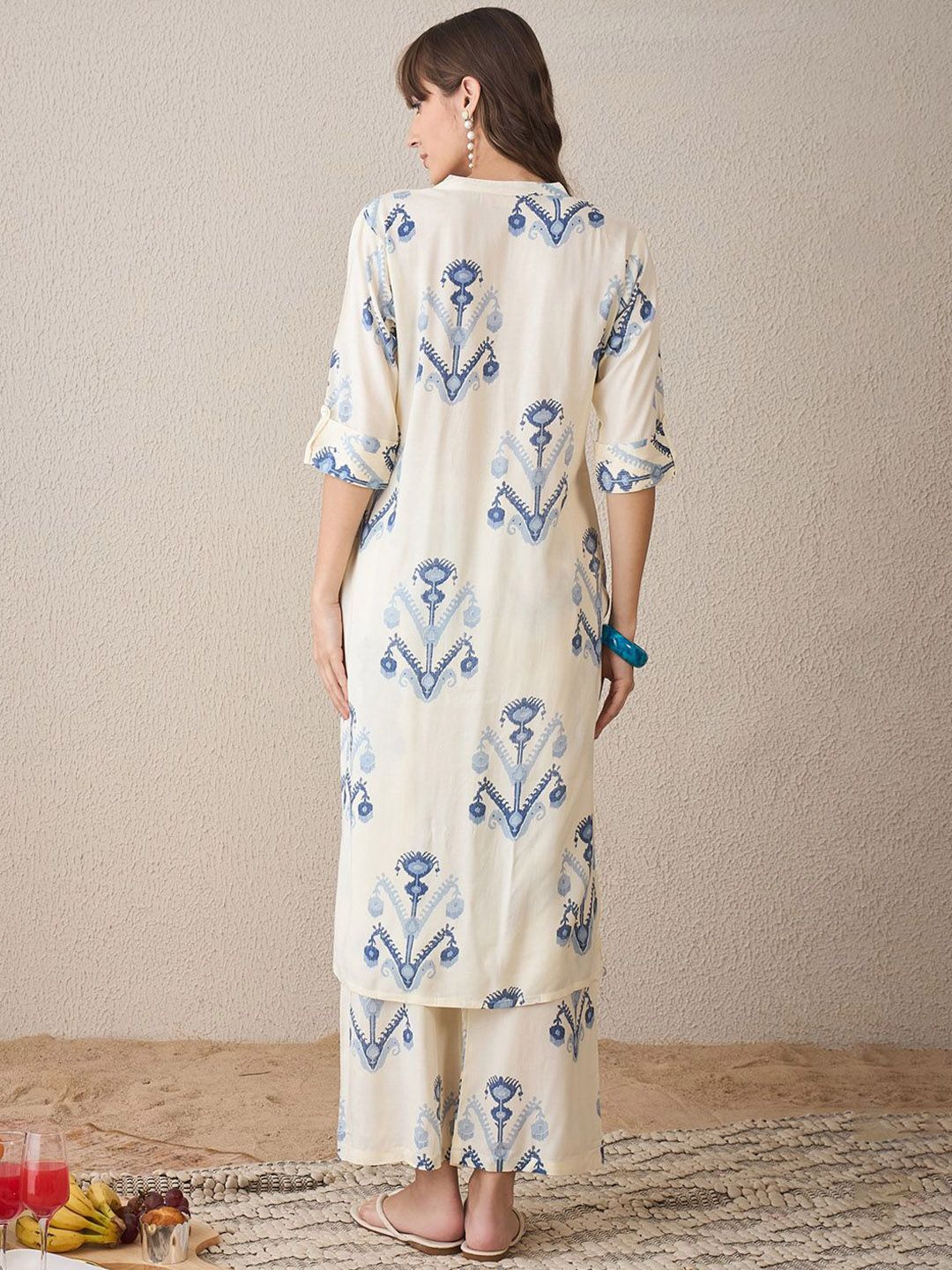 Dhiyona IE Women Printed Regular Kurta with Trousers