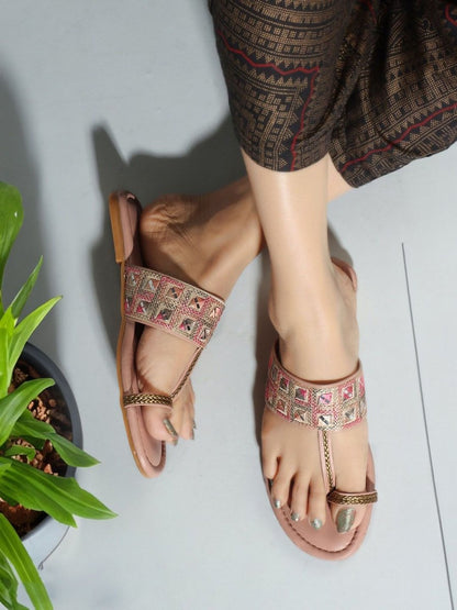 Dhiyona AK Embroidered One Toe Flats