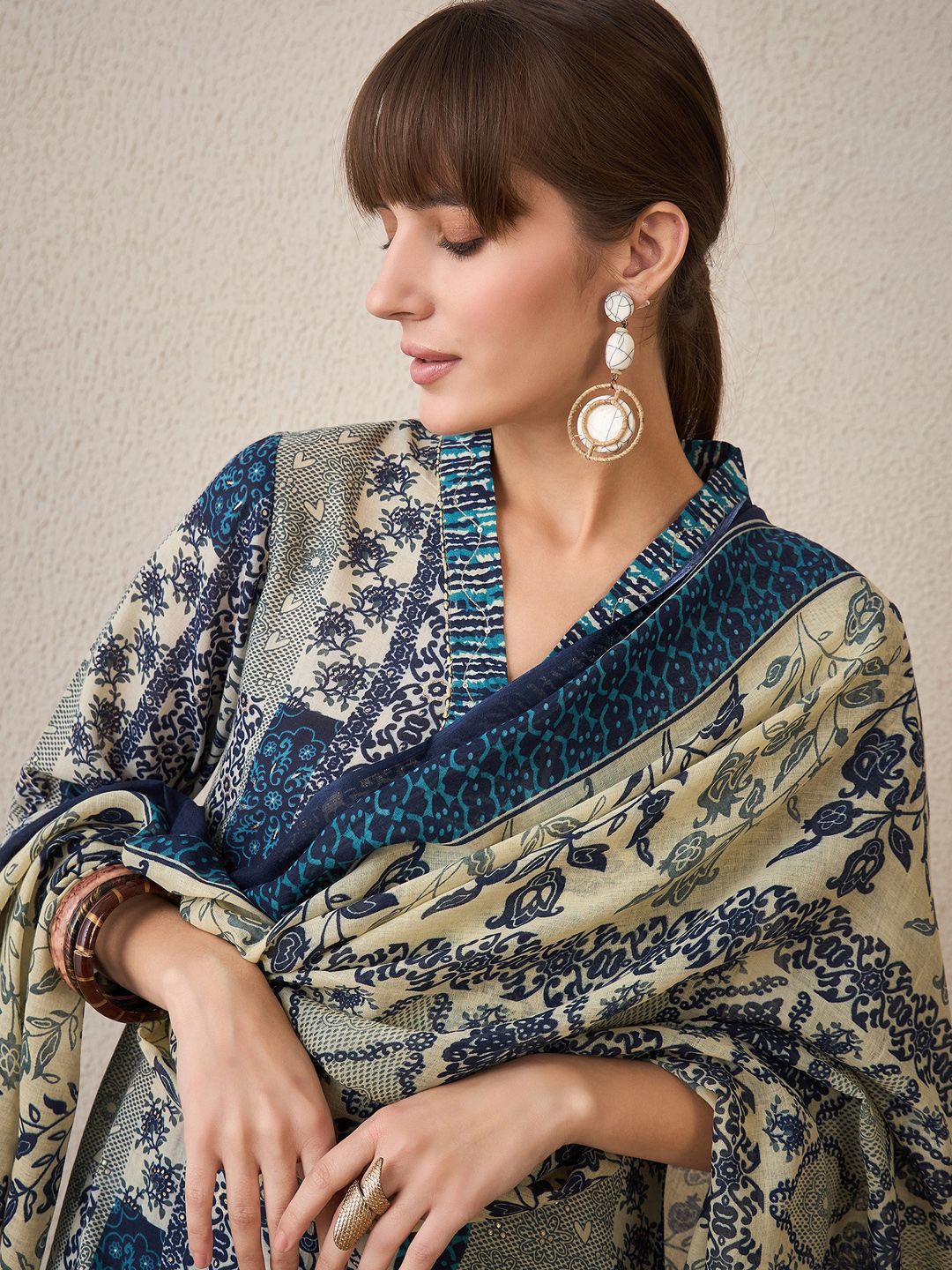 Women Floral Printed Regular Pure Cotton Kurta with Trousers & With Dupatta