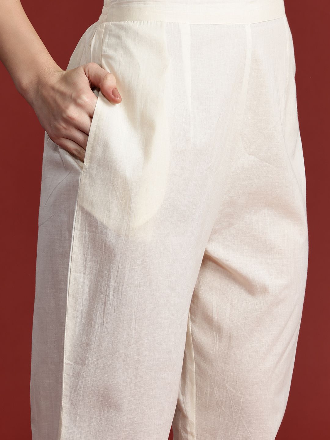 Dhiyona IE Paisley Embroidered Thread Work Pure Cotton Kurta with Trousers & With Dupatta