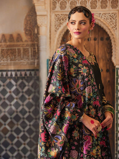 Dhiyona PA Women Floral Embroidered Shawl