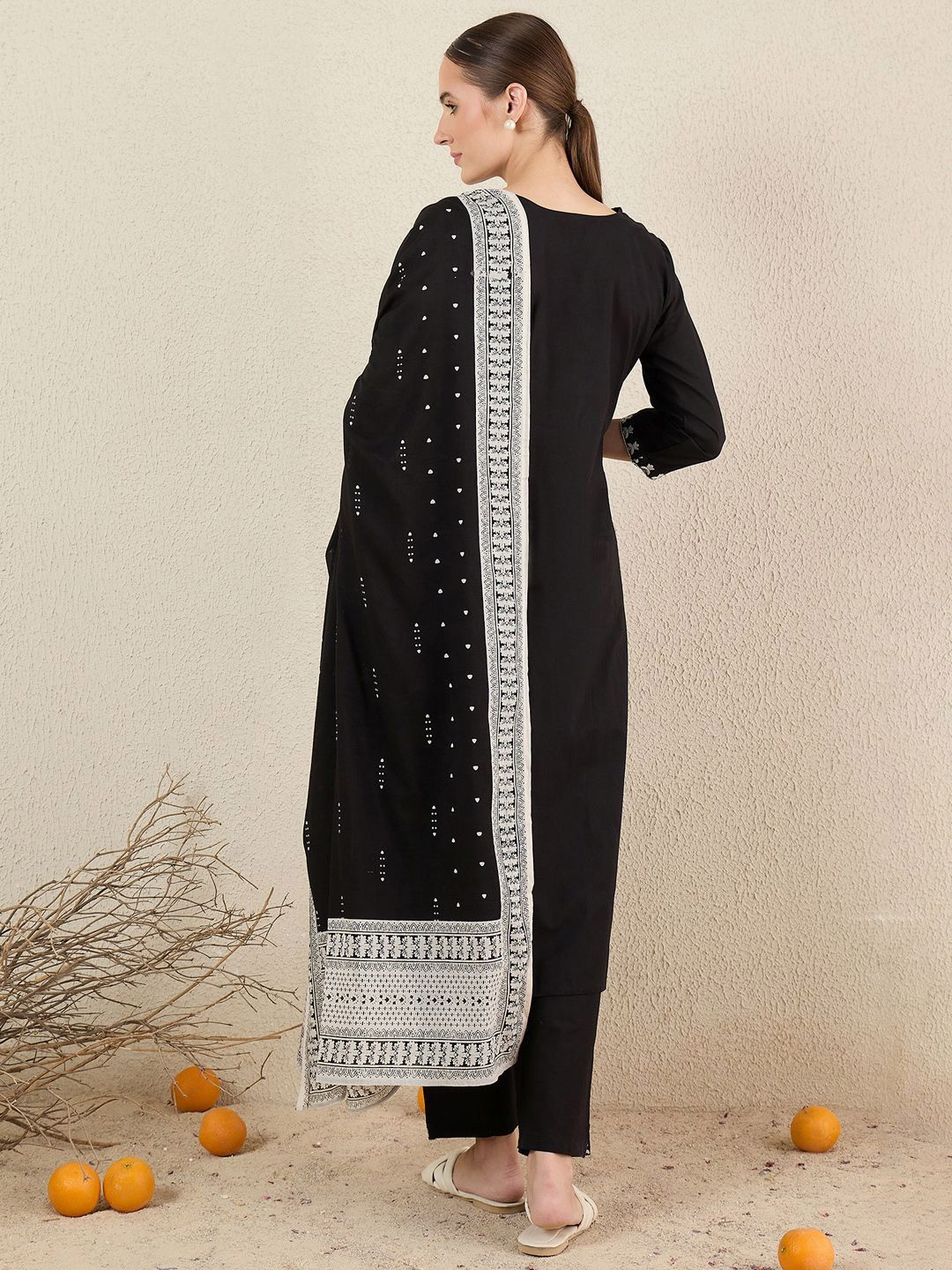 Dhiyona IE Women Floral Embroidered Cotton Kurta with Trousers & Dupatta