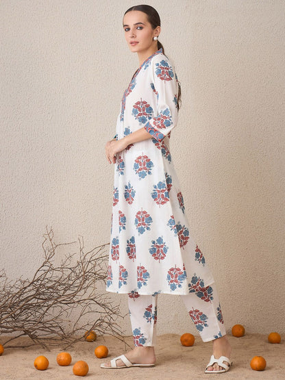 Dhiyona IE Floral Printed V-Neck Cotton A-Line Kurta With Trousers