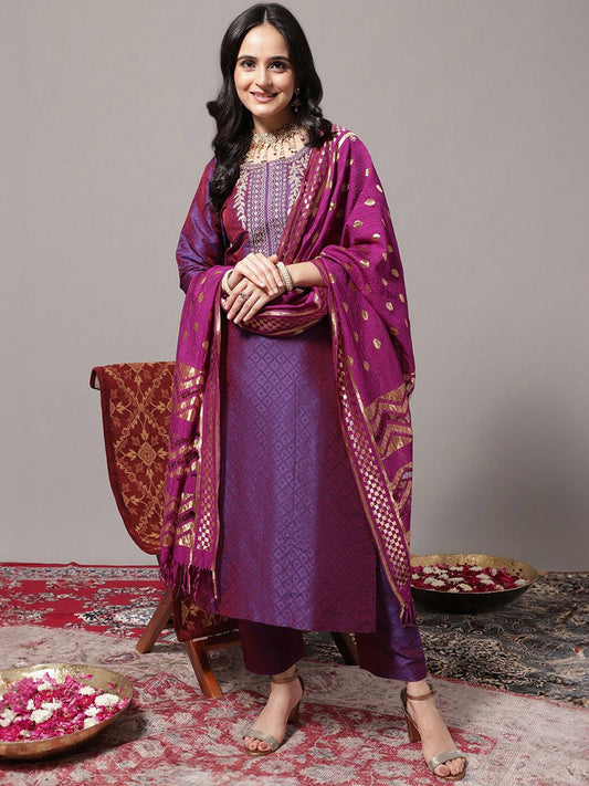 Dhiyona VA Women's Ethnic Motifs Woven Design Regular Zari Work Kurta With Trousers & Dupatta