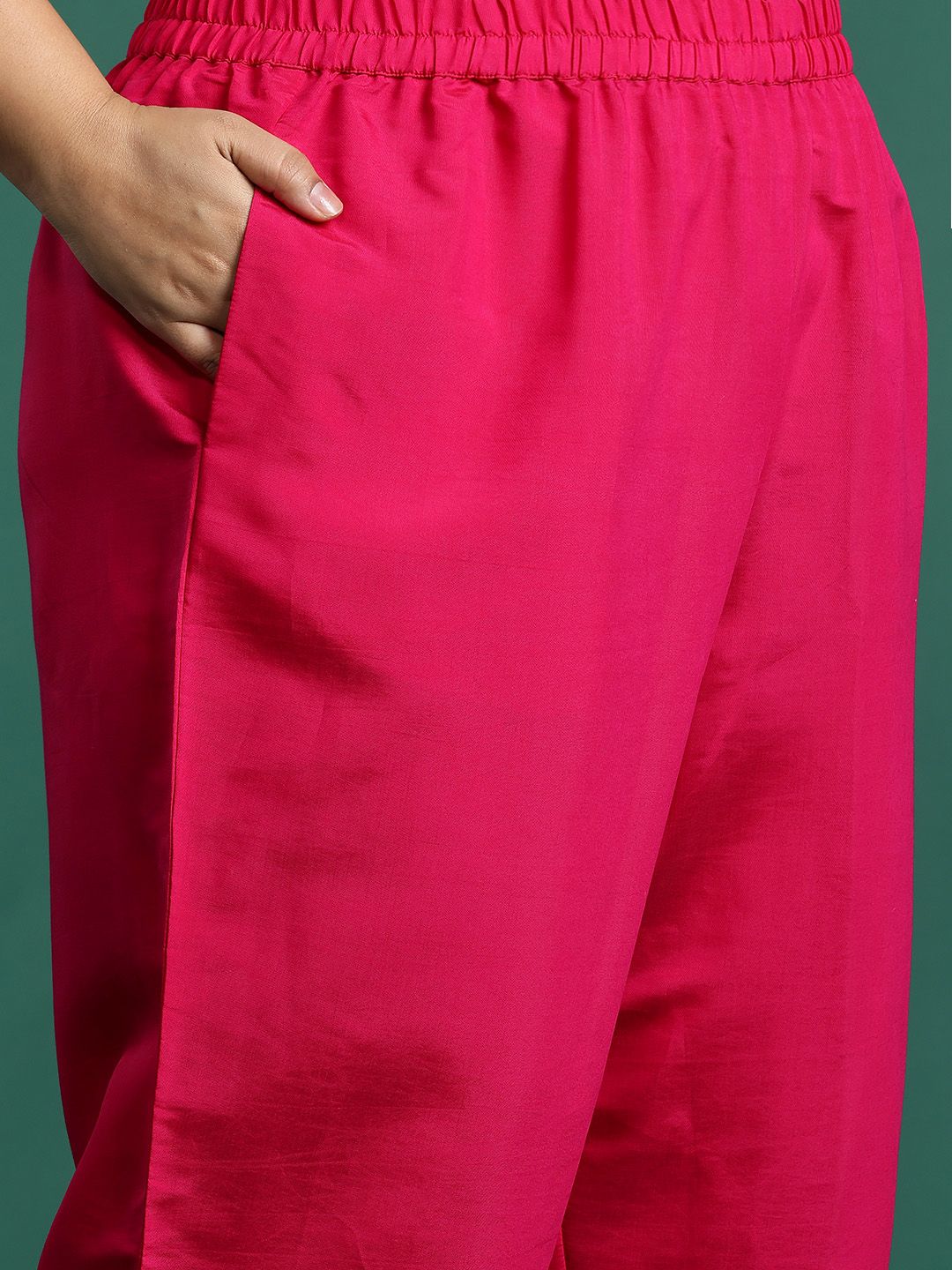 Dhiyona IE Plus Size Ethnic Motifs Embroidered Sequinned Kurta with Trousers & With Dupatta