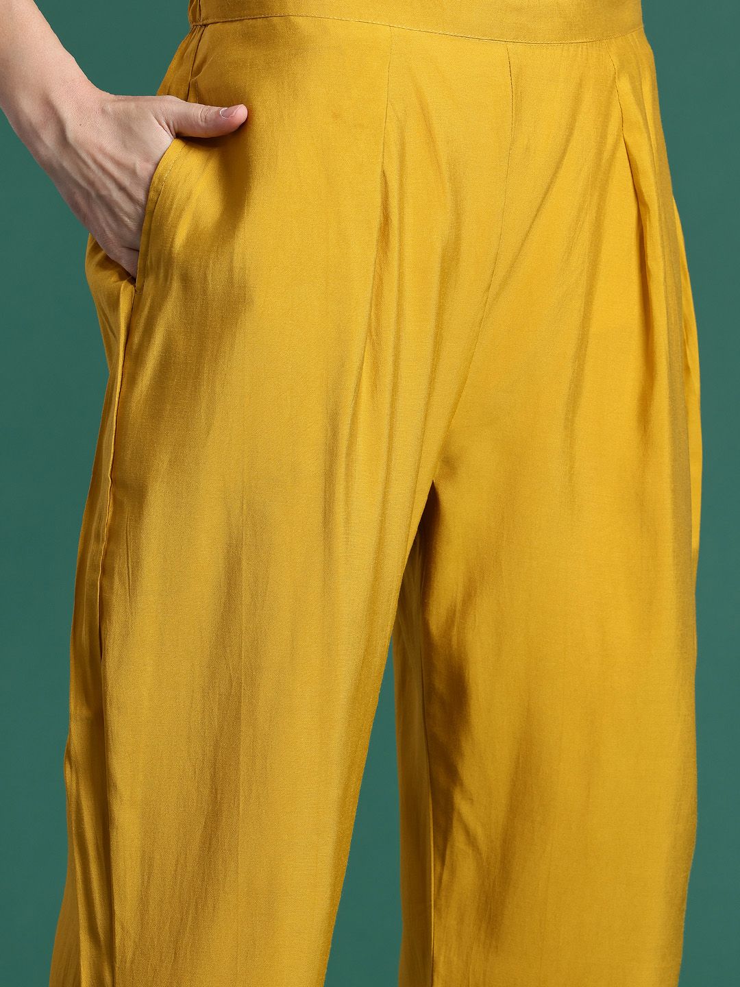 Floral Embroidered Thread Work Kurta With Trousers & Dupatta