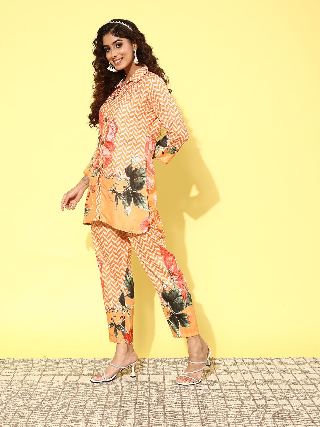 Dhiyona IE Women Printed Shirt with Trousers Co-Ords