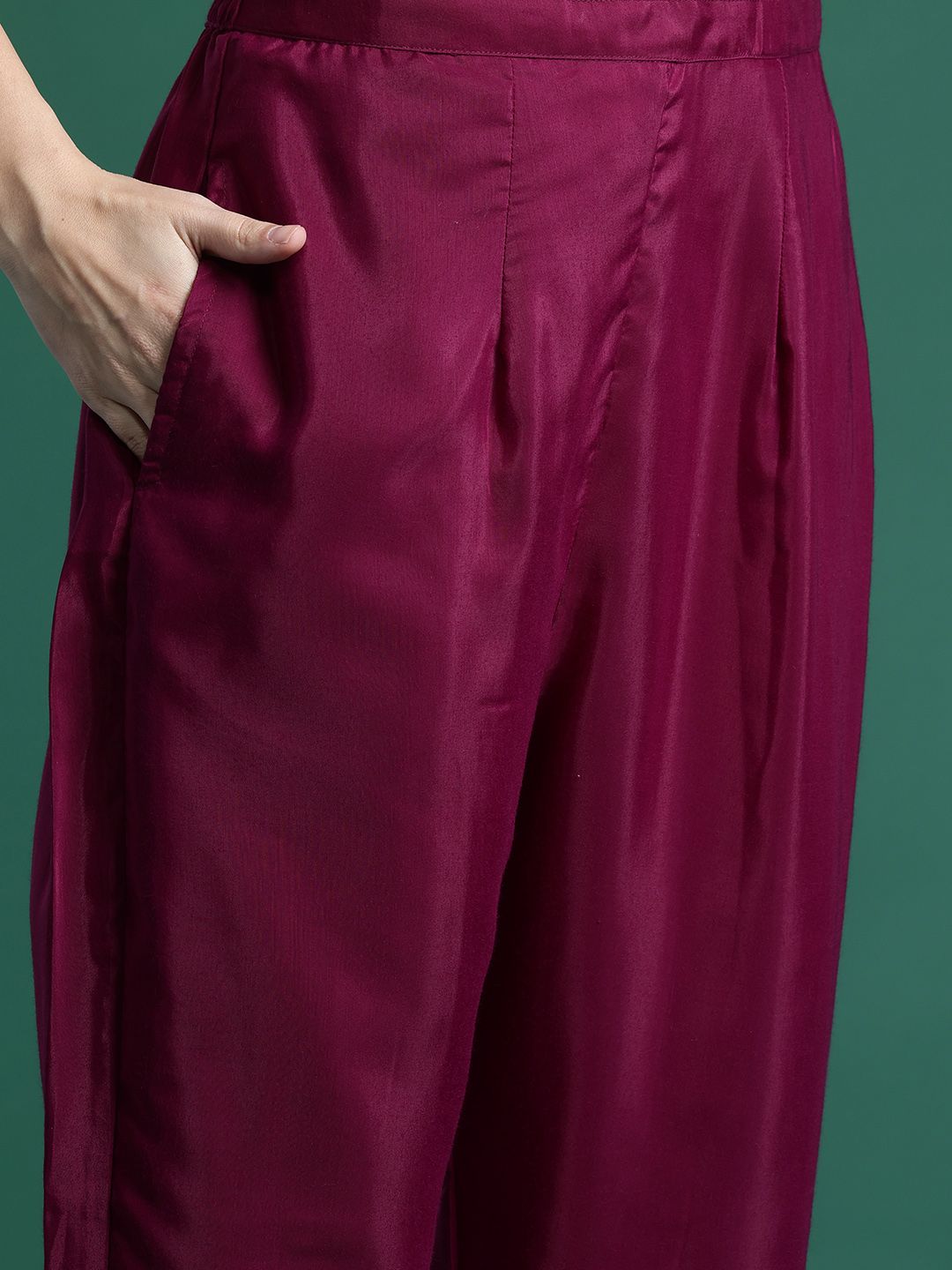 Ethnic Motifs Embroidered Sequinned Kurta with Trousers & With Dupatta