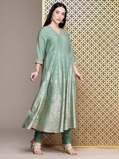 Dhiyona PD Women Floral Printed Jashn Kurta with Churidar & With Dupatta