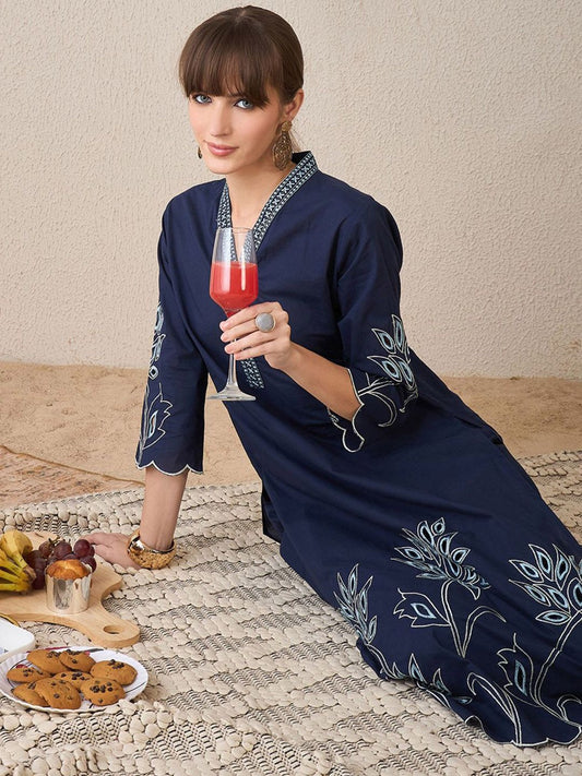 Dhiyona IE Women Floral Embroidered Regular Thread Work Pure Cotton Kurta with Trousers