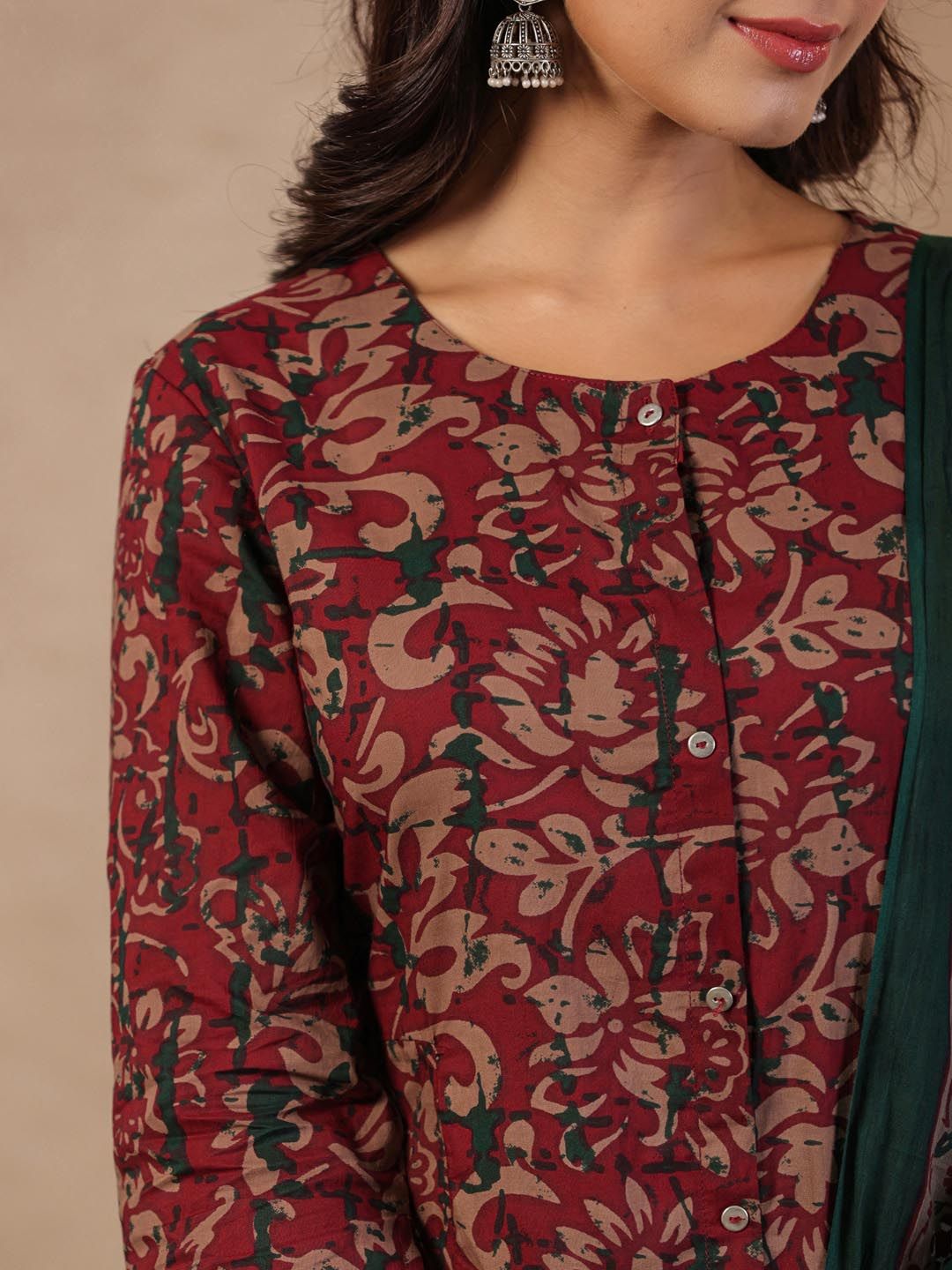 Dhiyona SN Women's Floral Printed Pure Cotton Straight Kurta With Trouser & Dupatta