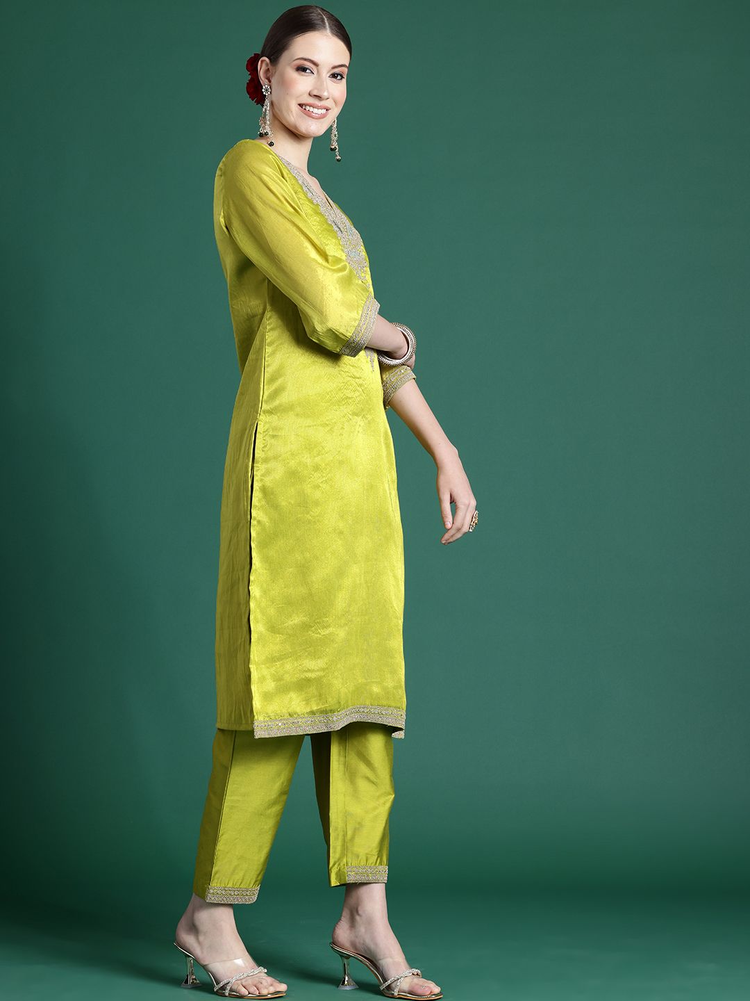 Dhiyona IE Women Ethnic Motifs Embroidered Regular Kurta with Trousers & With Dupatta