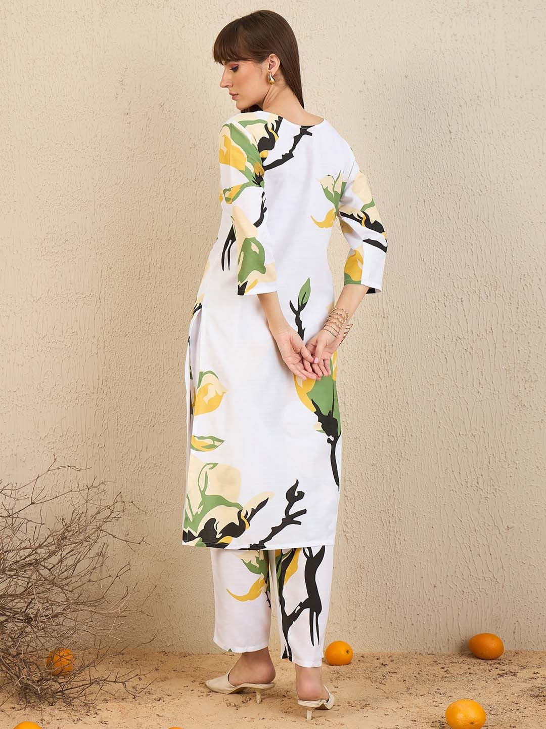 Dhiyona IE Floral Printed V Neck Straight Kurta With Trousers
