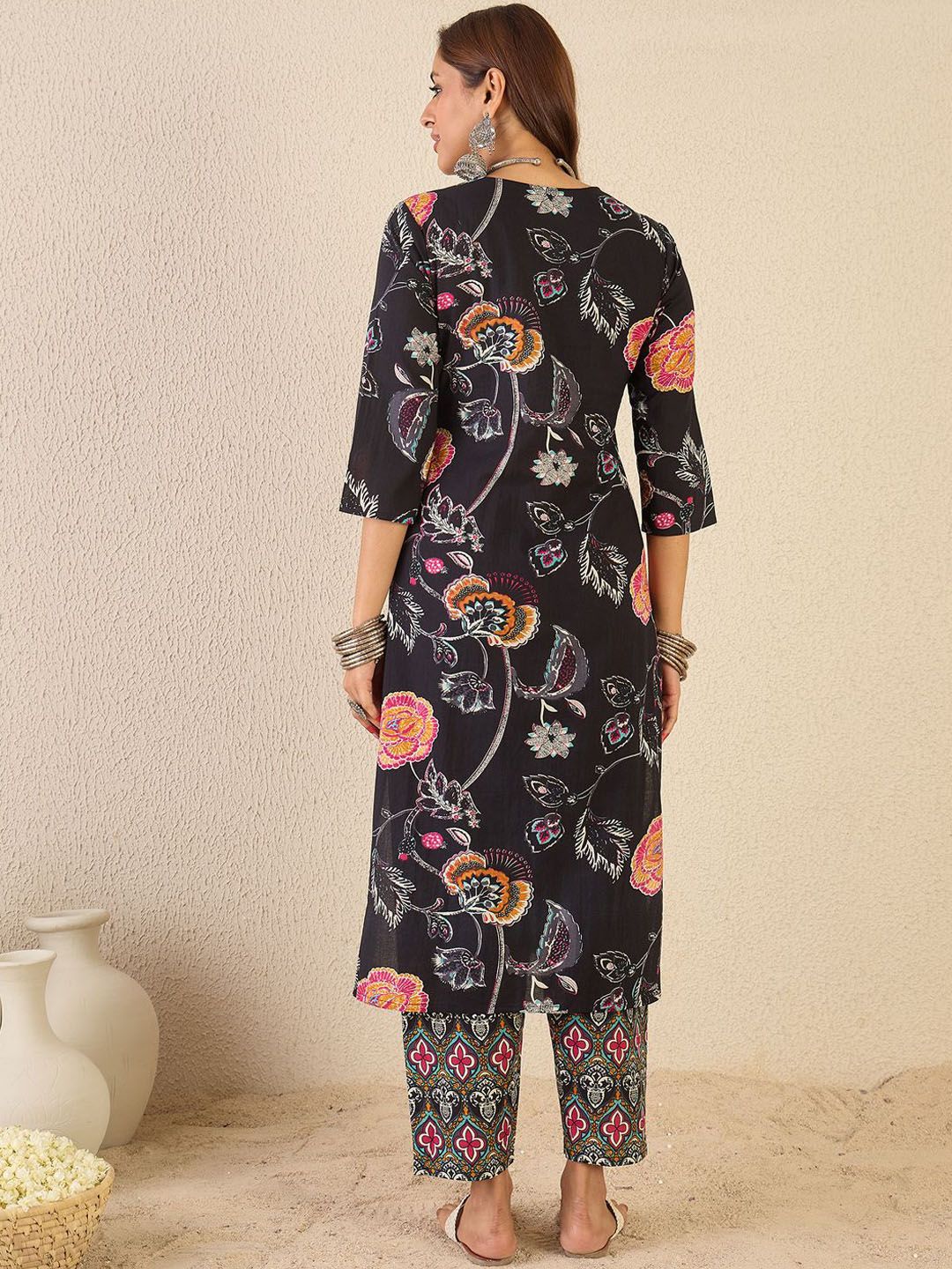 Floral Printed Notch Neck Pure Cotton Straight Kurta With Trousers