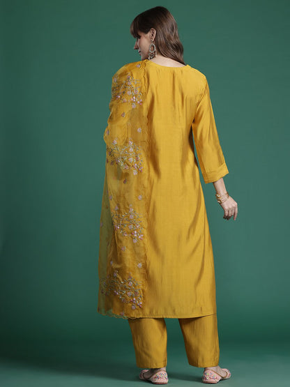 Floral Embroidered Thread Work Kurta with Trousers & With Dupatta