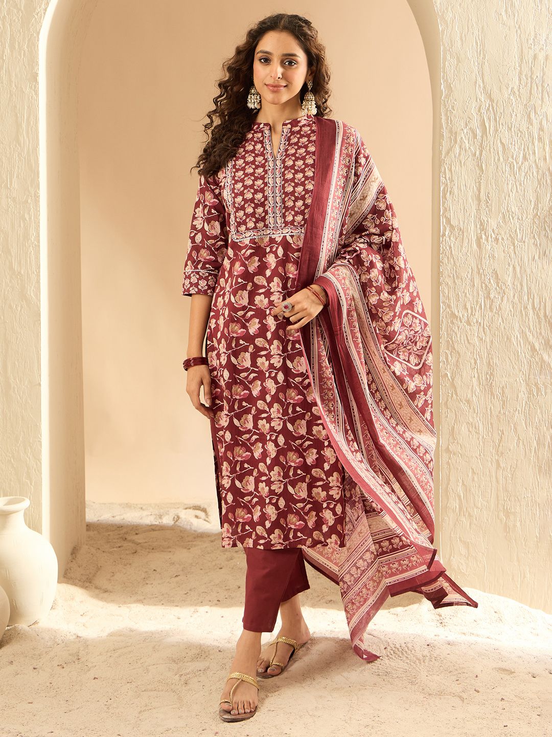 Dhiyona IE Women Floral Printed Pure Cotton Kurta with Trouser & With Dupatta