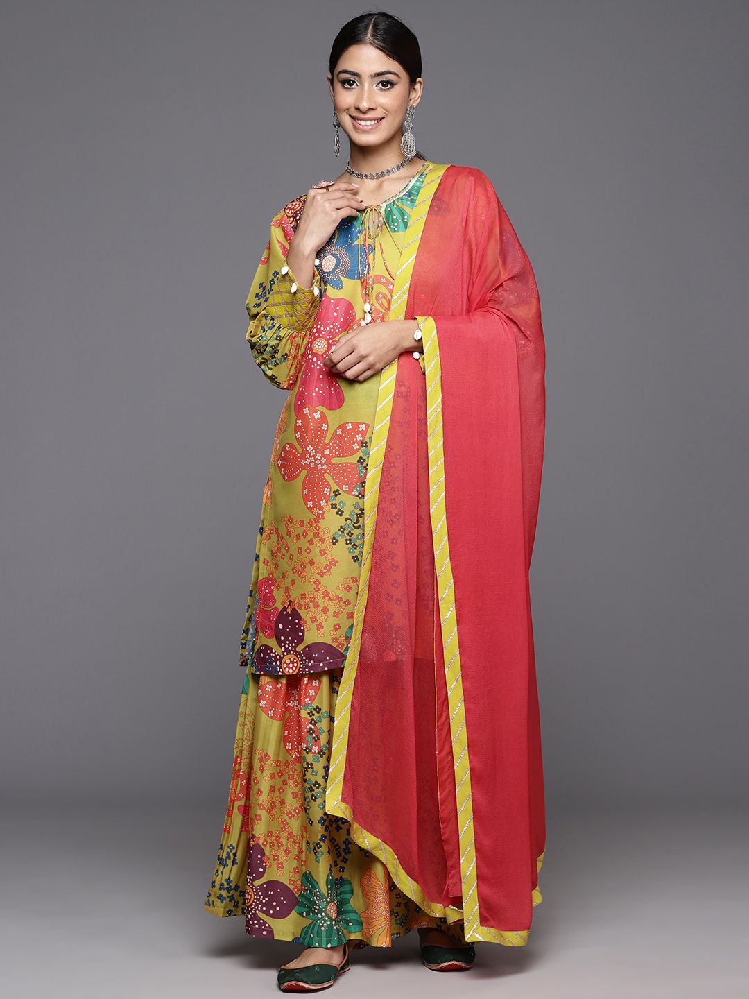 Dhiyona VA Women'sPrinted Regular Sequinned Kurta with Sharara & Dupatta