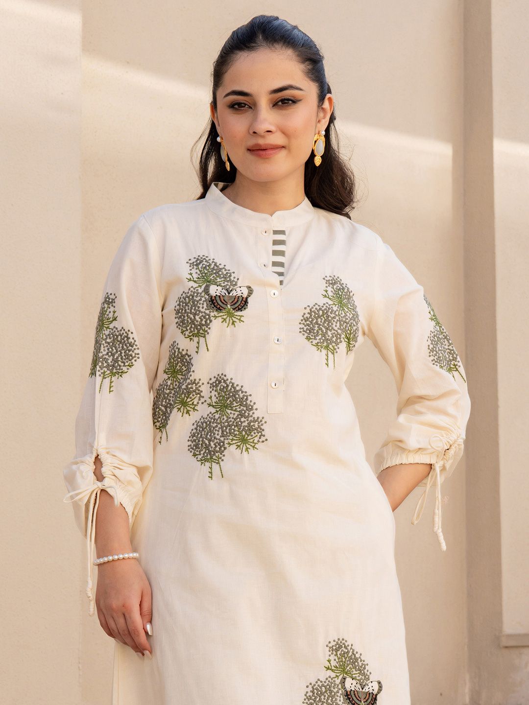 Floral Embroidered Mandarin Collar Pure Cotton A Line Kurta With Trousers