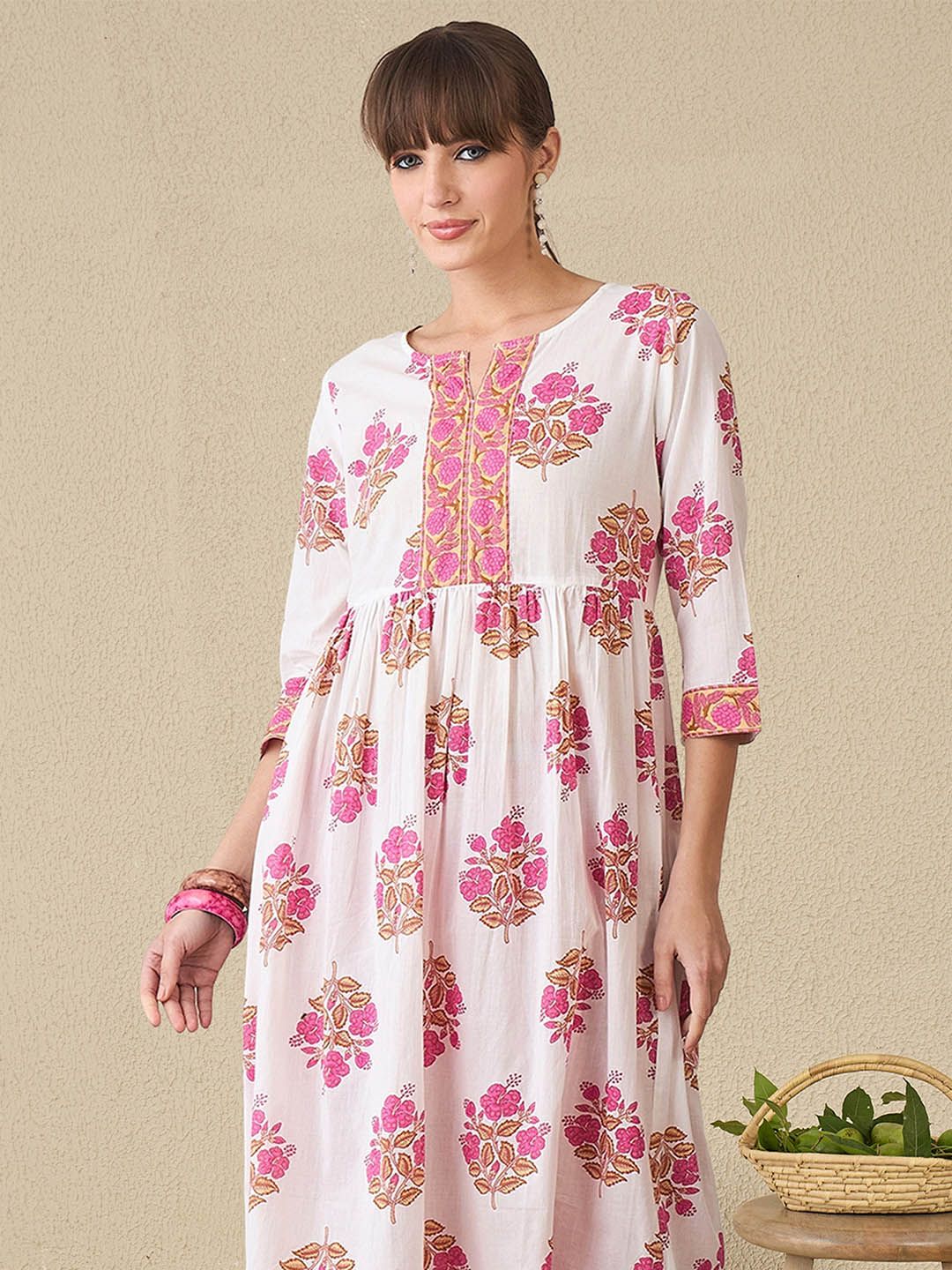 Floral Printed Notch Neck A-Line Pure Cotton Kurta With Trousers