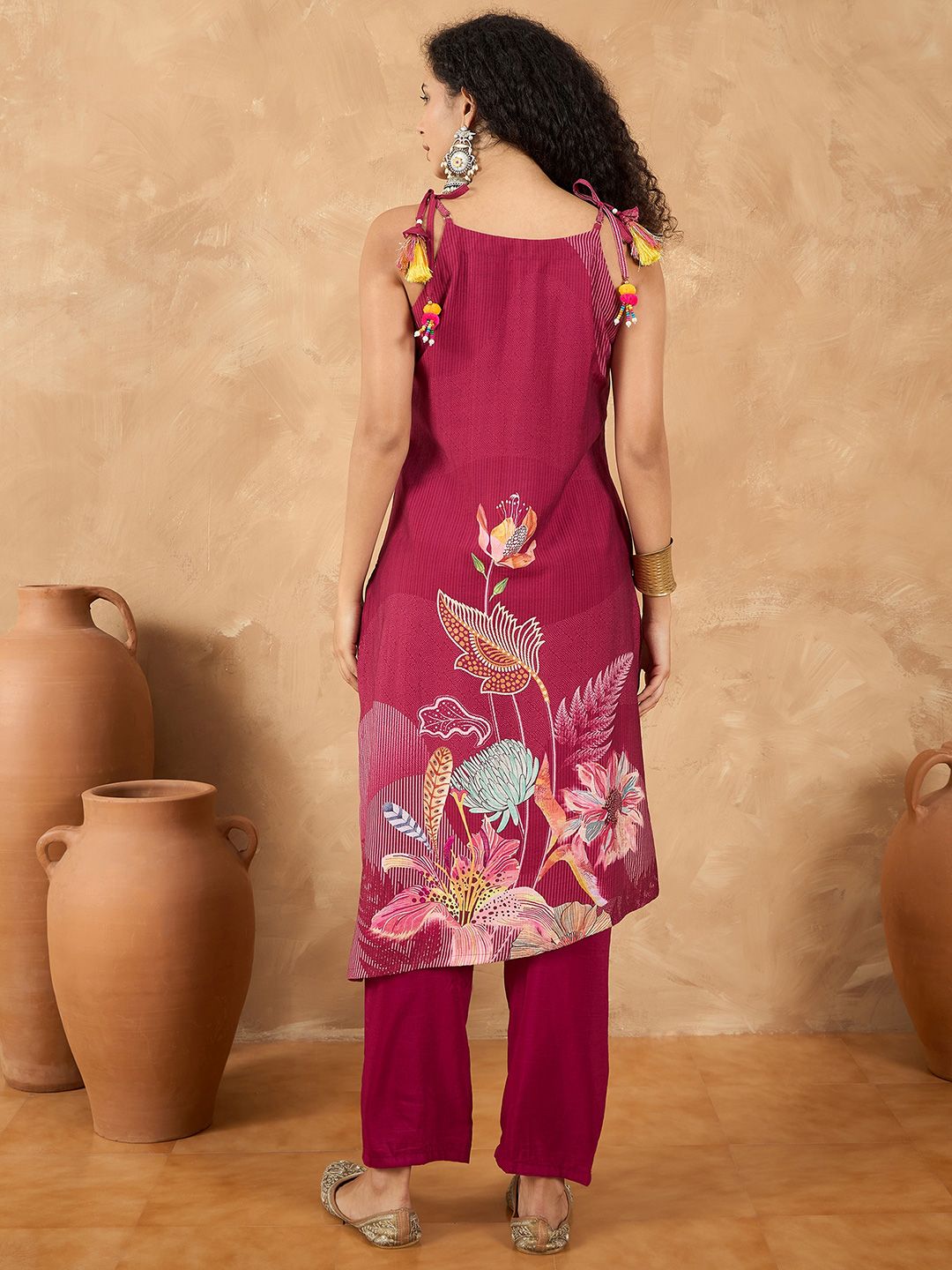 Dhiyona VA Women'sSpaghetti Tie Up Strap Floral Kurta with Trousers