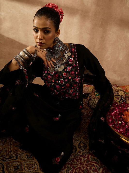 Dhiyona IE Women Floral Embroidered Regular Thread Work Kurta with Trousers & With Dupatta