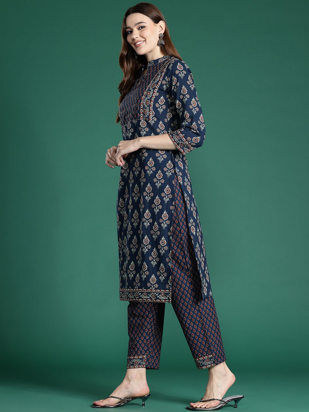 Ethnic Motifs Printed Thread Work Pure Cotton Kurta with Trousers
