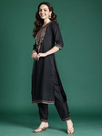 Ethnic Motifs Embroidered Pure Cotton Kurta with Trousers & Dupatta