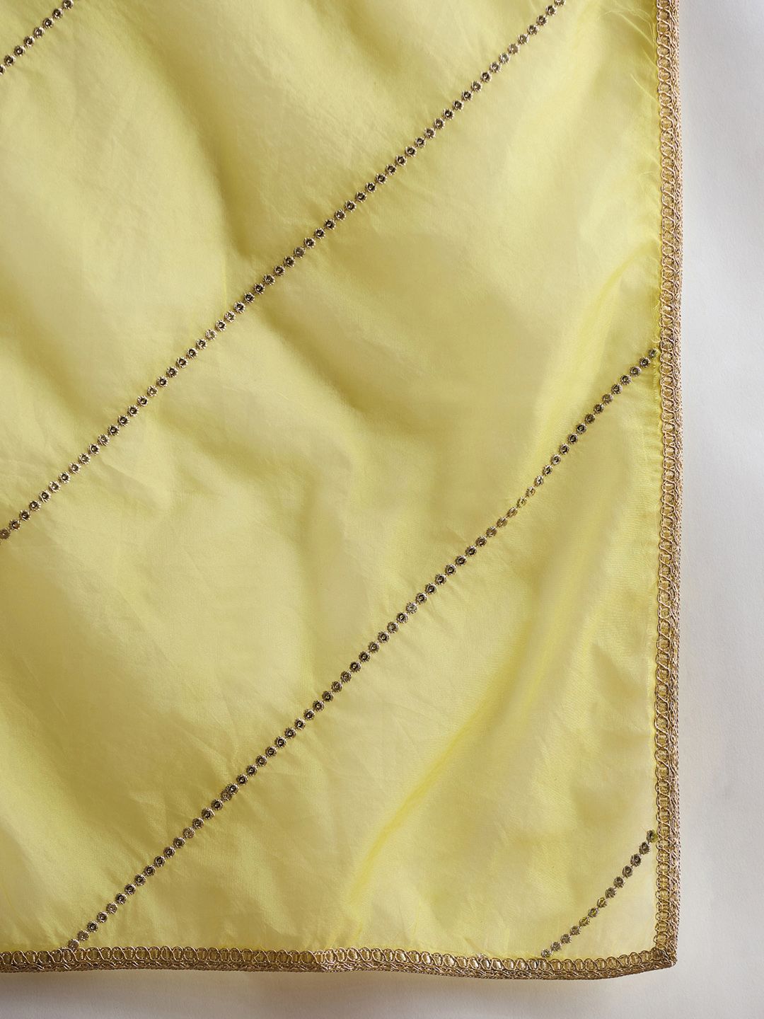 Embroidered Liva Straight Kurta With Trousers & Dupatta