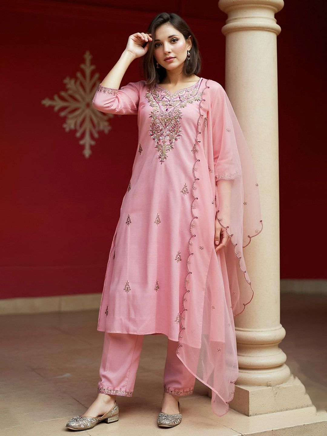 Dhiyona IE Embroidered Regular Sequinned Straight Kurta With Trousers & Dupatta