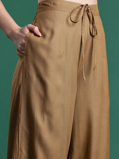 Dhiyona IE Embroidered Kurta with Trousers