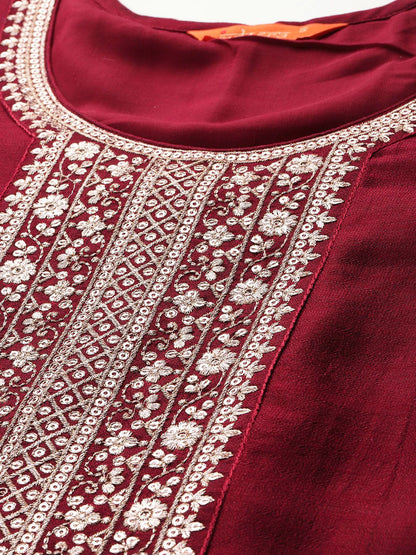 Ethnic Motifs Embroidered Sequinned Kurta with Trousers & With Dupatta