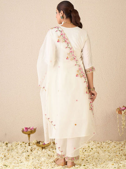 Floral Embroidered Round Neck Kurta With Trousers & Dupatta