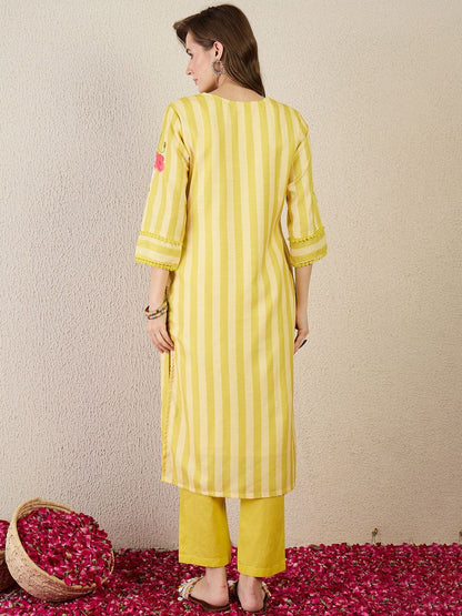 Dhiyona IE Printed V Neck Top With Trousers Co-Ords