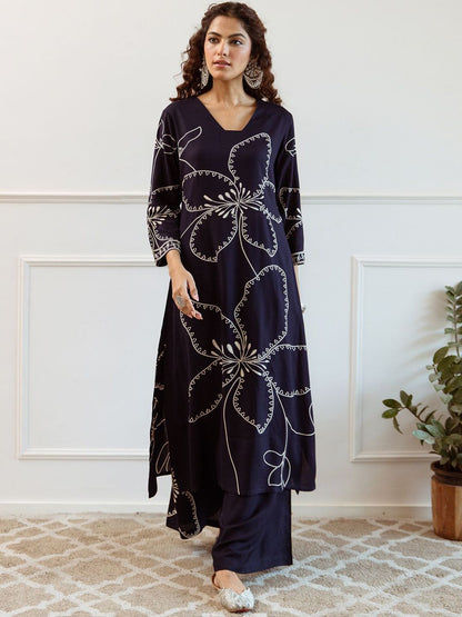 Dhiyona IE Women Floral Embroidered Regular Sequinned Kurta with Trousers
