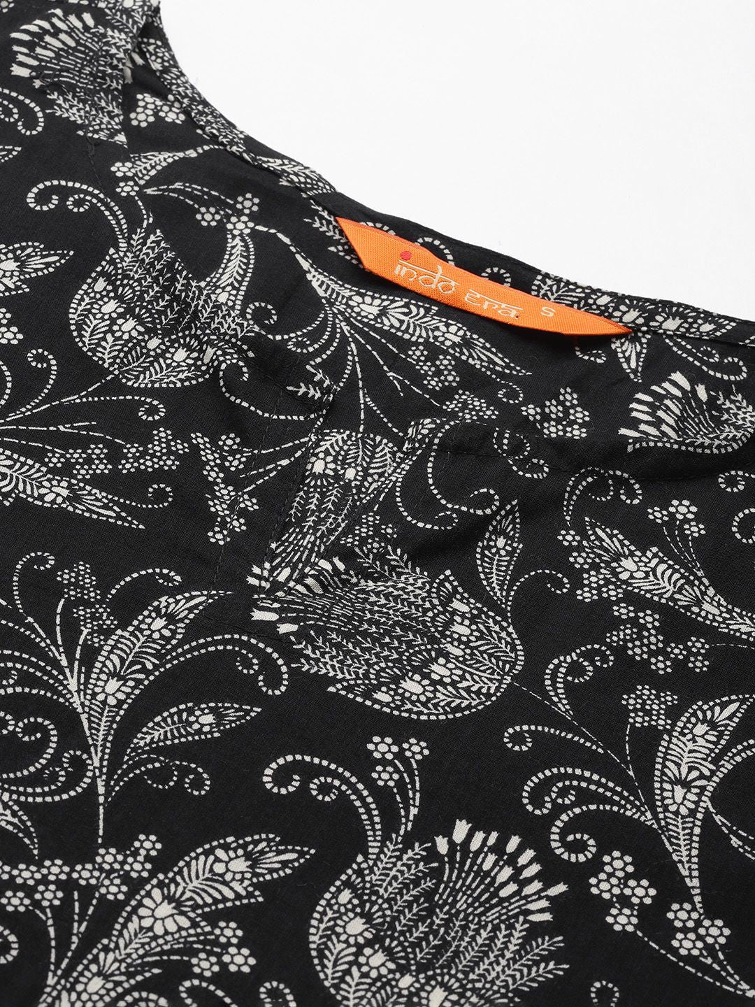 Women Black Floral Printed Kurta with Trousers & With Dupatta