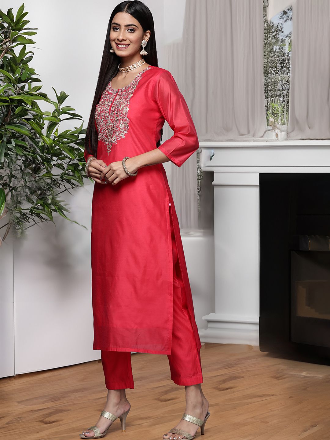 Dhiyona VA Women's Floral Yoke Design Sequinned Kurta with Trousers & With Dupatta