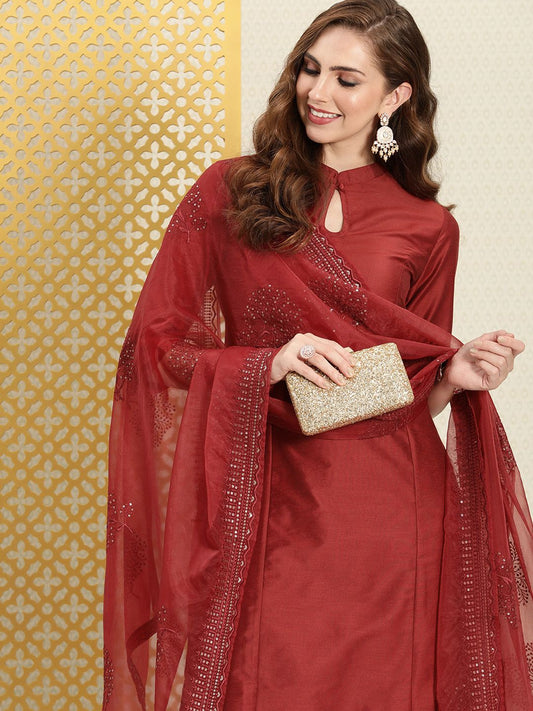 Dhiyona PD Women Women Jashn Kurta with Trousers & With Thread Work Sequinned Dupatta
