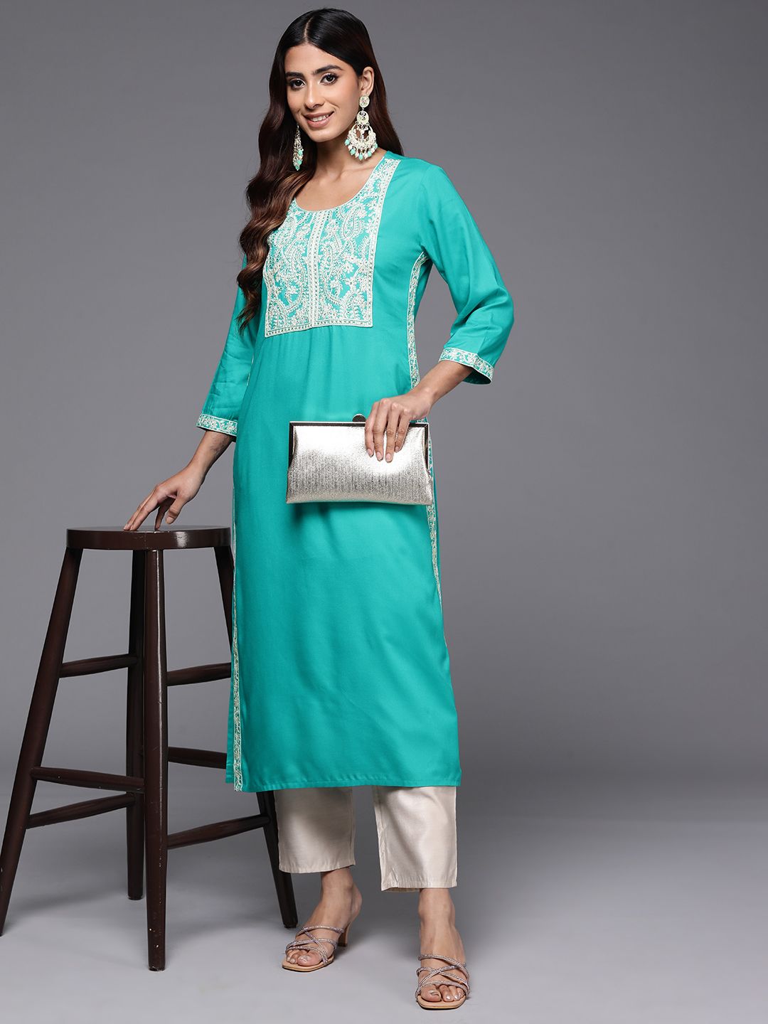 Dhiyona IE Women Ethnic Motifs Yoke Design Thread Work Kurta